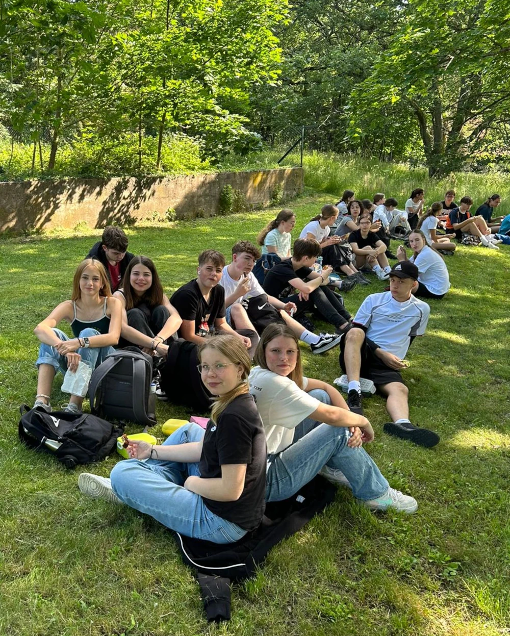 Pause bei der Wanderung auf den Rotenfels